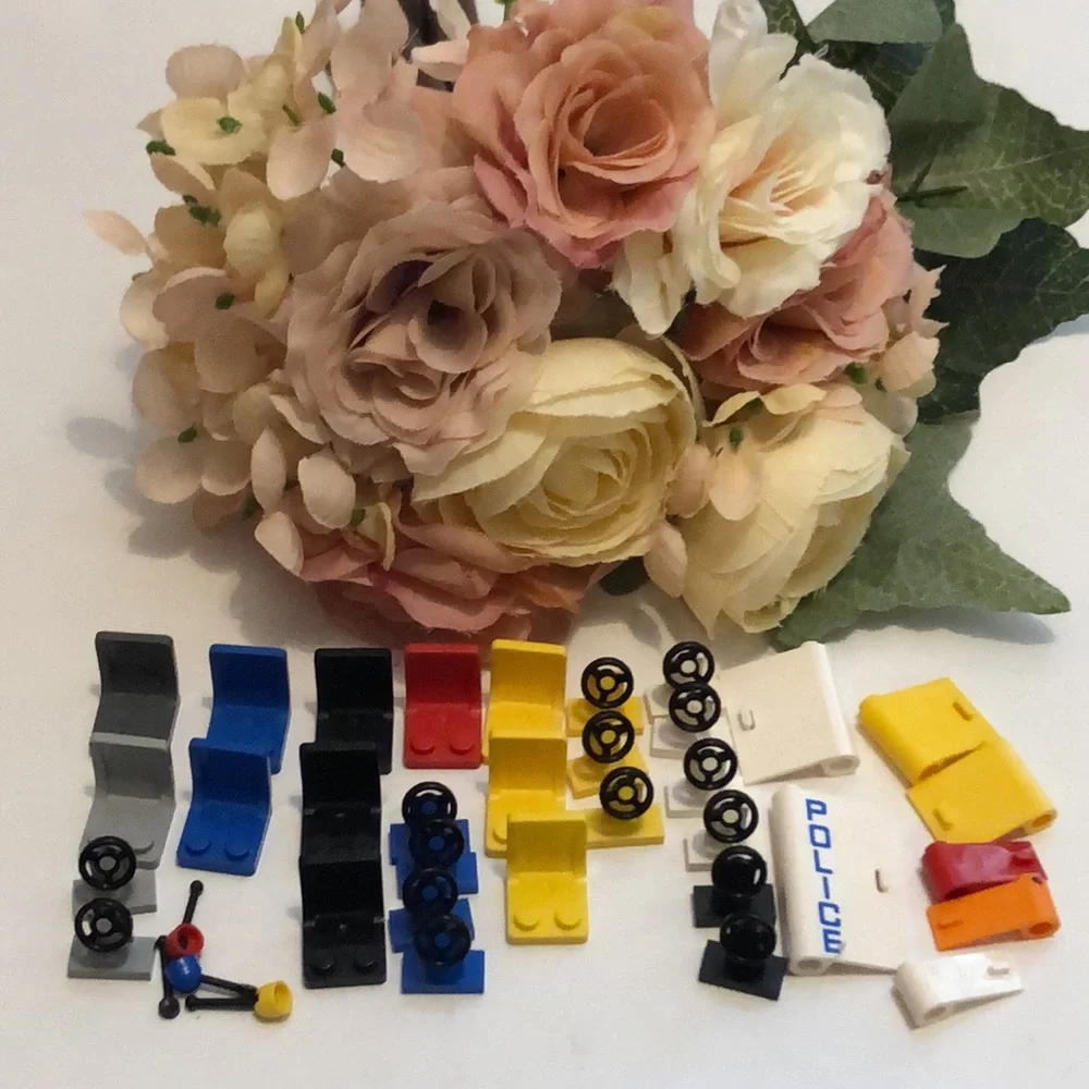 LEGO CAR SEATS VINTAGE LEGOS STEERING WHEELS LEGO Car Doors 80-90s LEGO